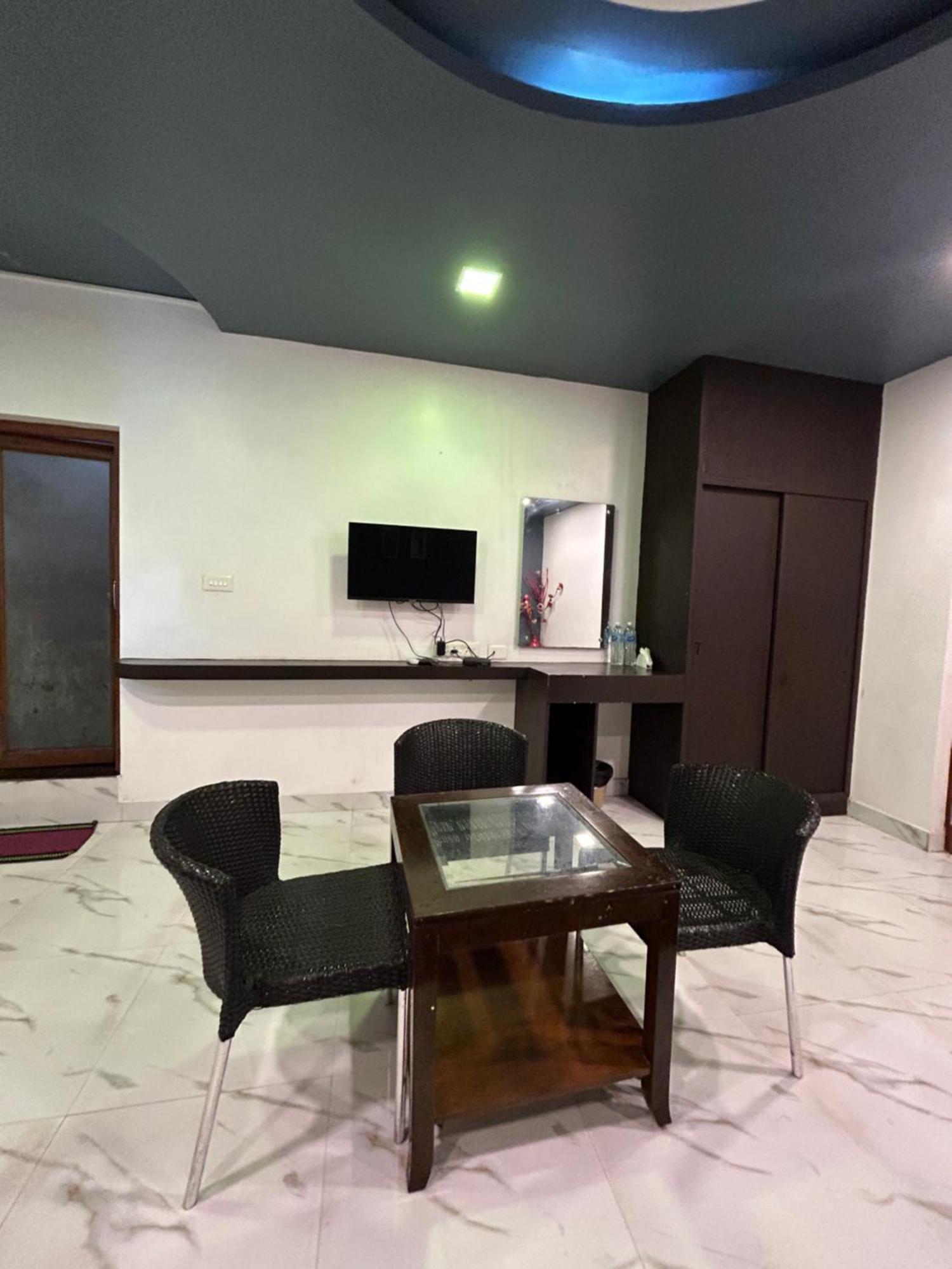 The Elite Beachview Пондичерри Экстерьер фото