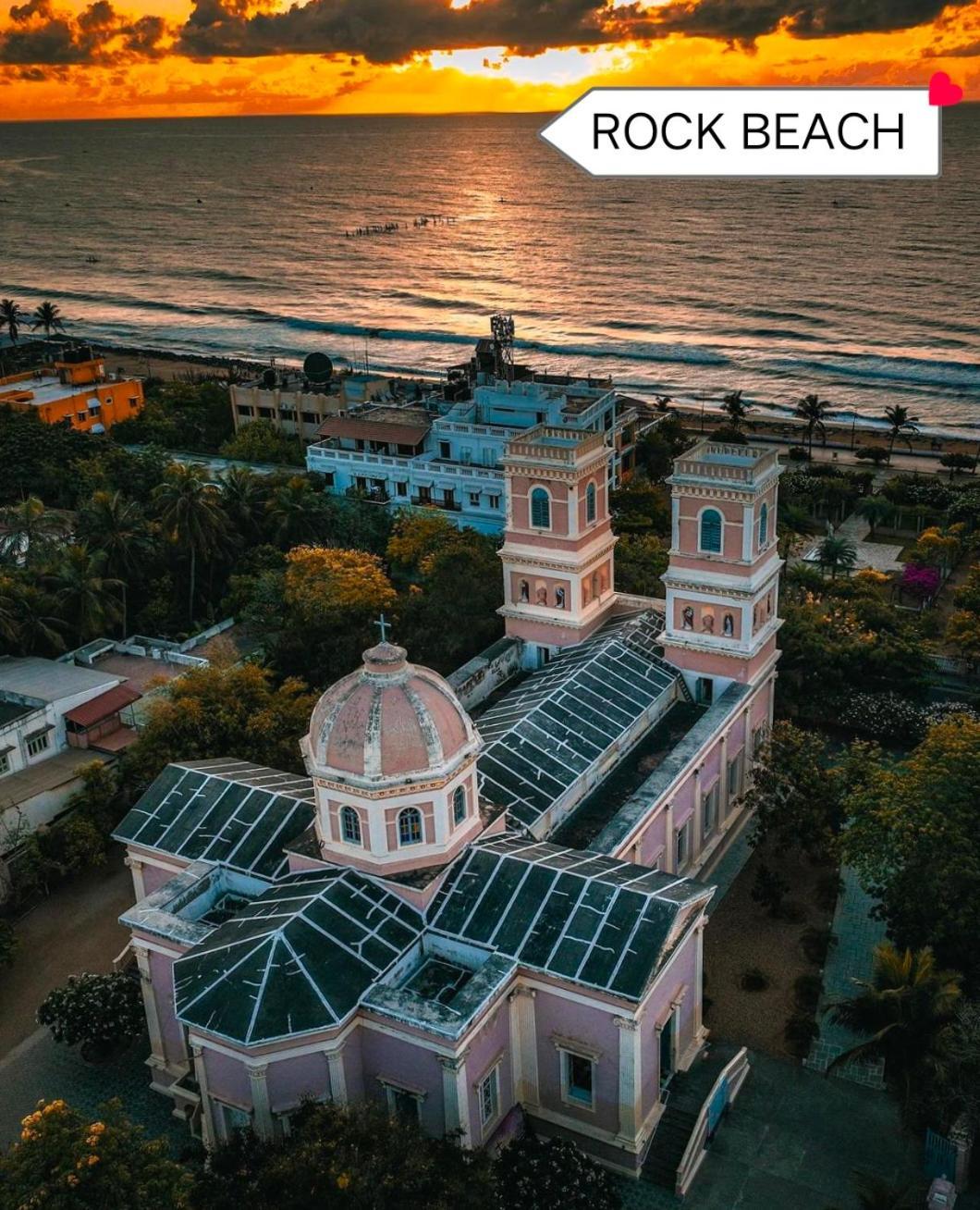 The Elite Beachview Пондичерри Экстерьер фото